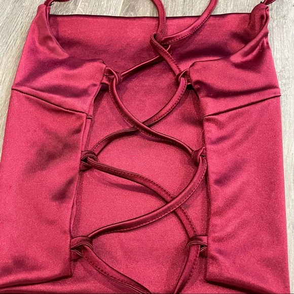 Deep red satin-look top from Shein with cross back detail and adjustable straps - Picture 4 of 7